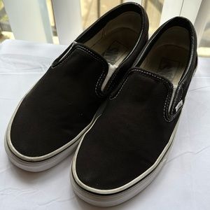 Black slip-on vans womens size 7.5